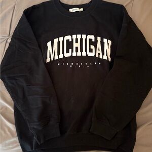 Missguided Black Crewneck Sweatshirt